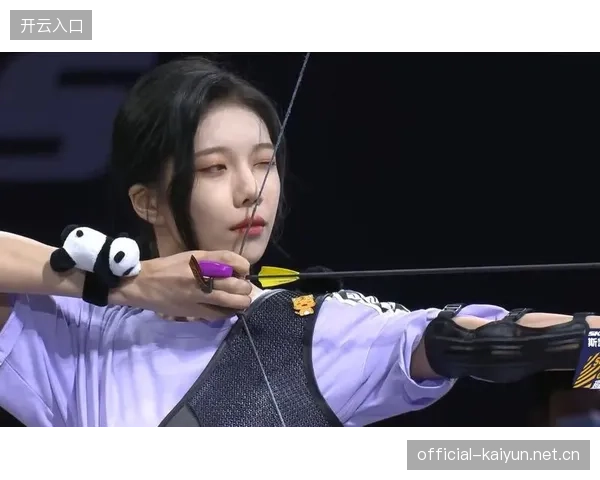 游泳选手美如雕塑的技术姿态上热搜